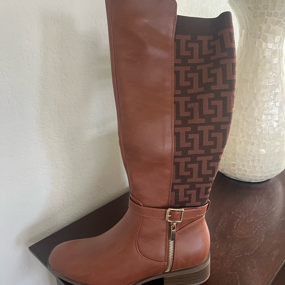 Brown Knee-High Women's Boots